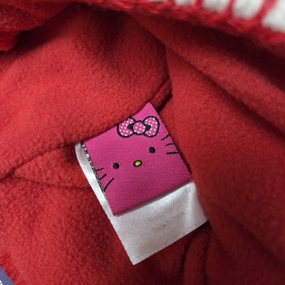 Hello Kitty Beanie Hat - Picture 3 of 3